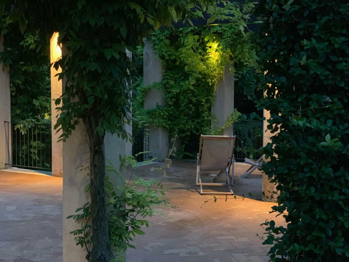 Ca'Bert Villa Dei Glicini Castelnuovo del Garda Exterior foto